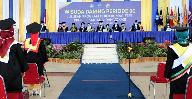 19 Wisudawan Terbaik Unib Ikuti Prosesi Wisuda Tatap Muka