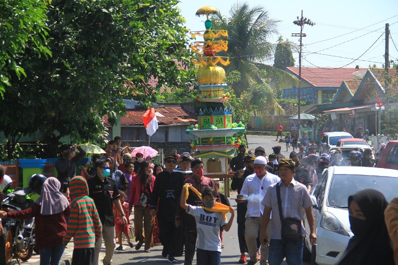 Penutupan Tabut Tebuang Sederhana Tetapi Meriah