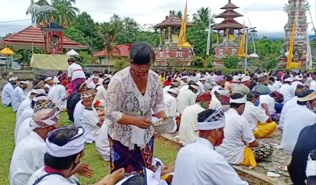 Hari Raya Galungan, Umat Hindu Terapkan Protokol Kesehatan