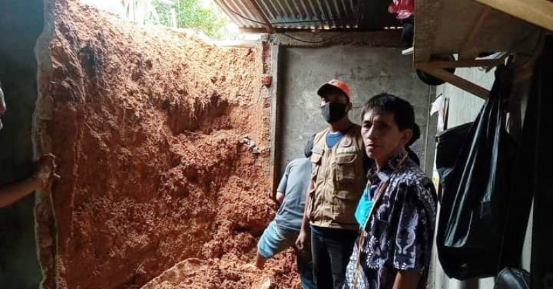 Waspada Bencana, 10 Kab/Kota Bisa Hujan Lebat, Badai dan Petir