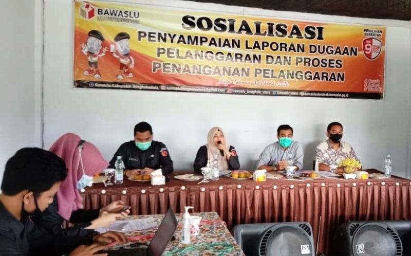 Puluhan Wartawan BU Ikuti Sosialisasi dan Penanganan Pelanggaran Oleh Bawaslu