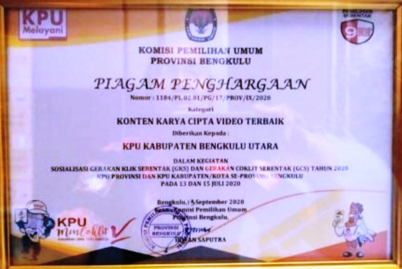 KPU BU, Terima Penghargaan dari KPU RI dan KPU Provinsi Bengkulu