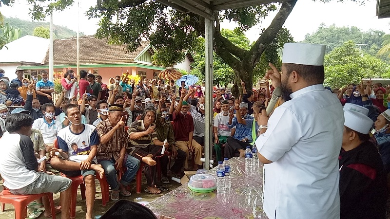 Helmi- Muslihan Gaungkan Program Seragam Sekolah Gratis