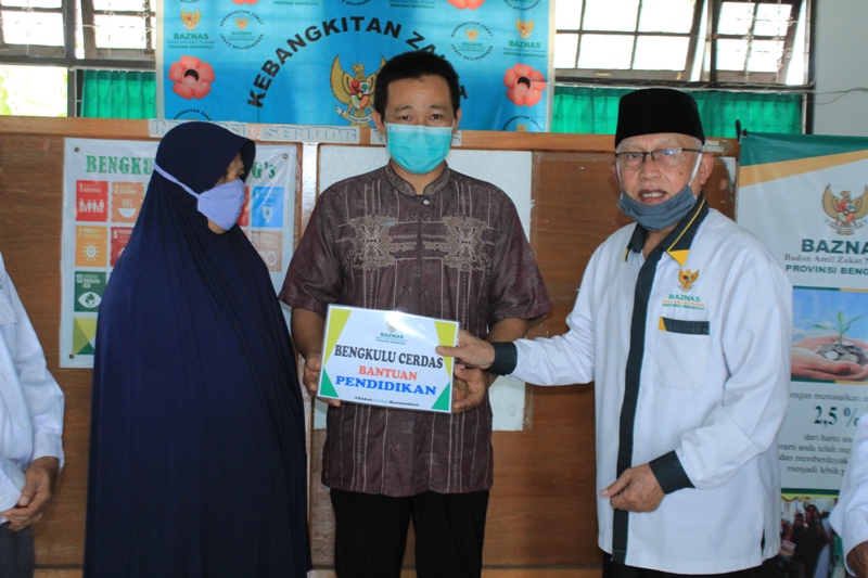 Baznas Provinsi Bengkulu Salurkan Bantuan Pendidikan