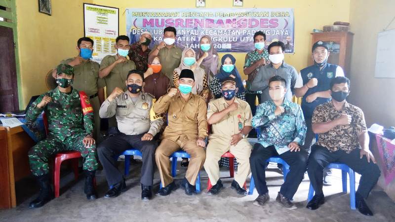 Musrenbangdes, Warga Lubuk Banyau Sampaikan Usulan