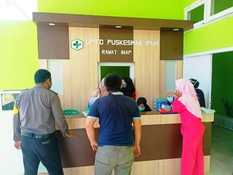 Warga Harapkan Pelayanan Puskesmas Ipuh Lebih Baik