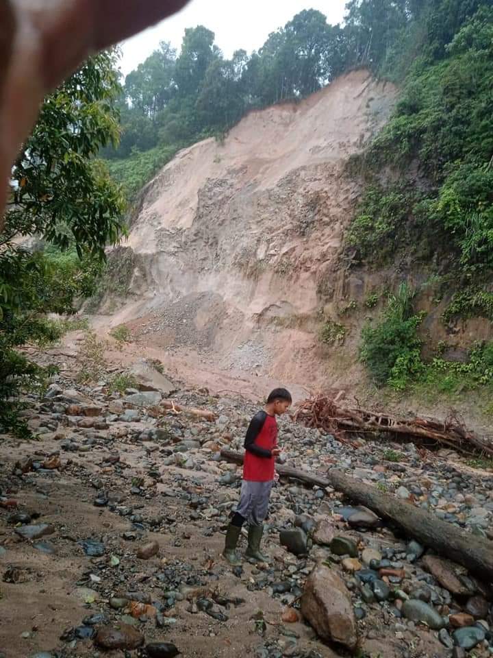 Longsor, Bukit Keramat  Bendung Sungai Selagan