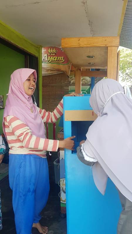 Mesin Hand Sanitizer Otomatis Karya Siswa SMPN 1 Bengkulu Dijual