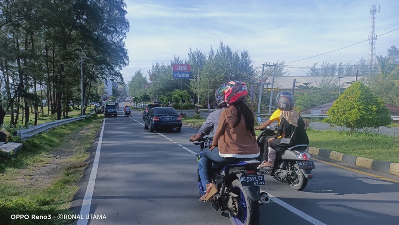 Omzet Pedaggang Pantai Panjang Menurun Ditahun Baru