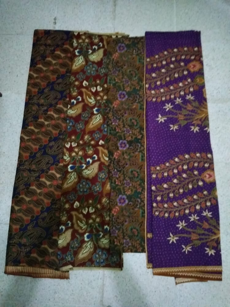 Anak Muda Milenial Bengkulu Ikuti Trend Batik