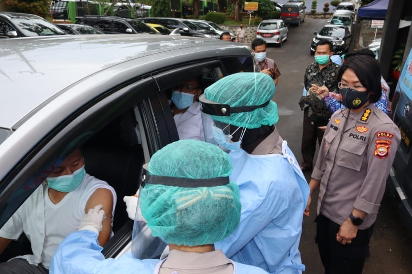 Vaksin Covid Bisa Langsung di Mobil