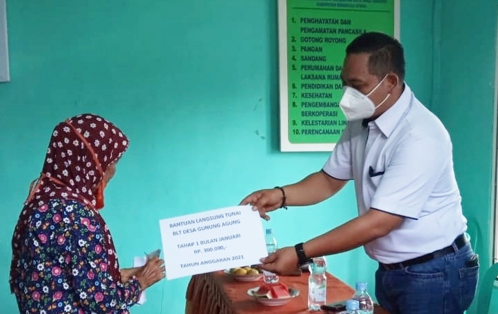 16 KK Gunung Agung Nikmati BLT DD Bulan Pertama