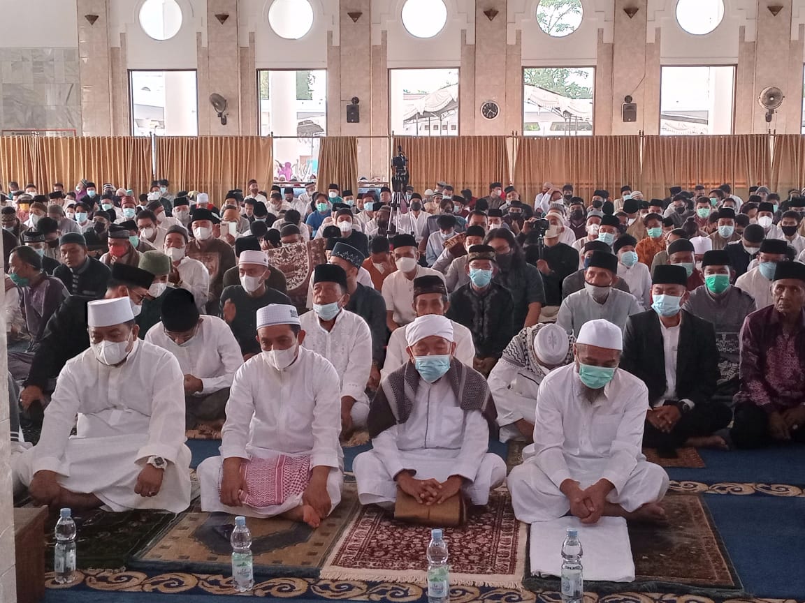 Alhamdulillah, Pemkot Bengkulu Gelar Salat Idul Fitri di Mesjid Agung At-Taqwa