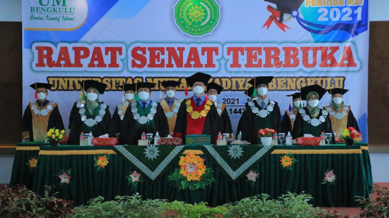 776 Mahasiswa UMB Diwisuda