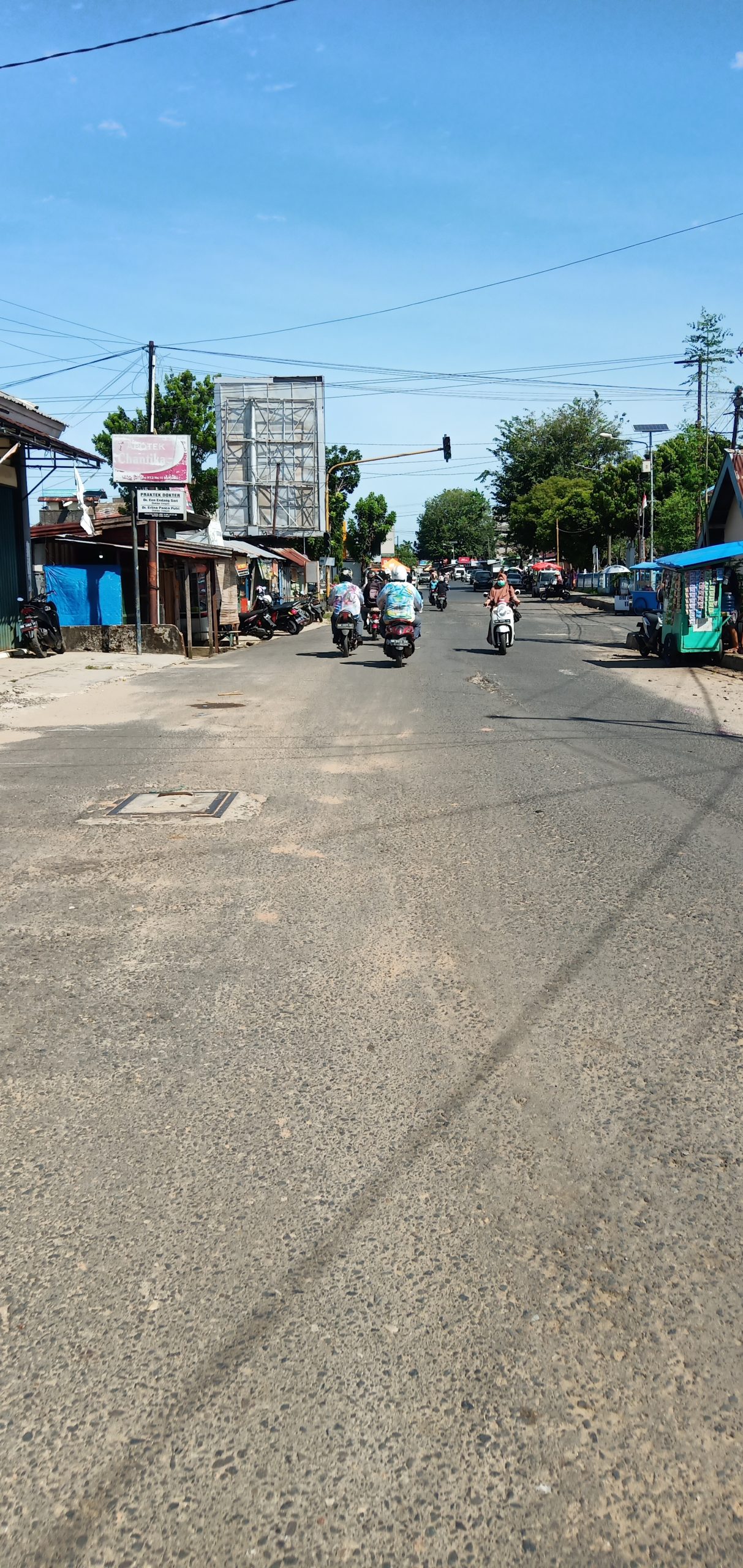 Siswa SMK Masih Tetap Corat-coret Baju dan Konvoi