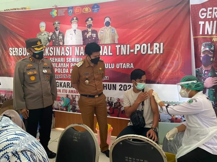 TNI-Polri Targetkan 8.500 Orang Ikut Vaksinasi Massal Tahap II