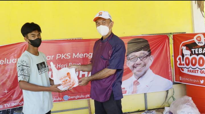 PKS Tebar 1 Juta Paket Daging Kurban