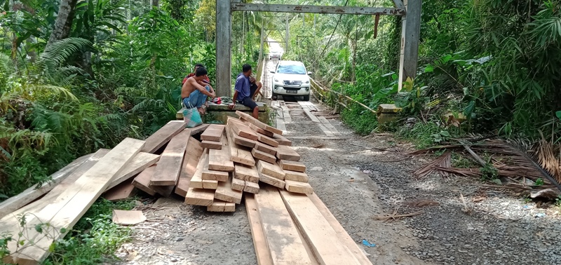 Akhirnya, Dinas PUPR Rehab Jembatan Desa Talang Buai