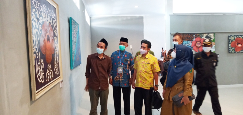 Luar Biasa, Pameran Seni Rupa di Festival Besurek di Taman Budaya Bengkulu