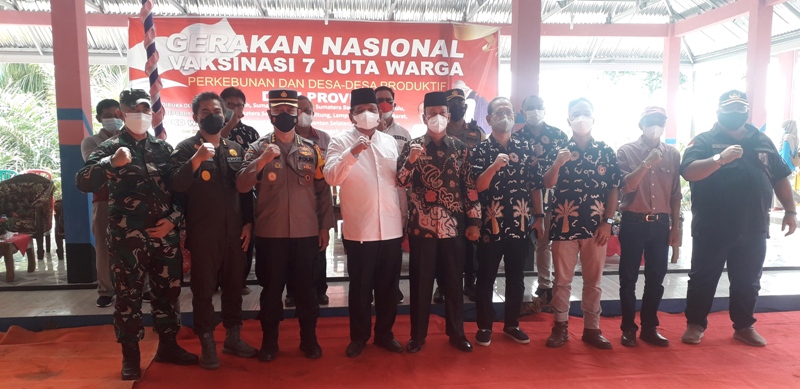 Sukses, BU Jadi Sasaran 7 Juta Vaksinasi Warga Perkebunan dan Desa Produktif