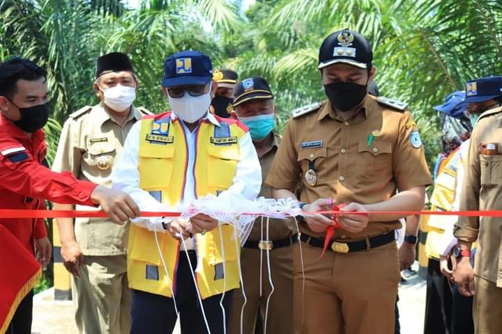 Jembatan Gantung Air Palik Senilai Rp 4,7 M Diresmikan