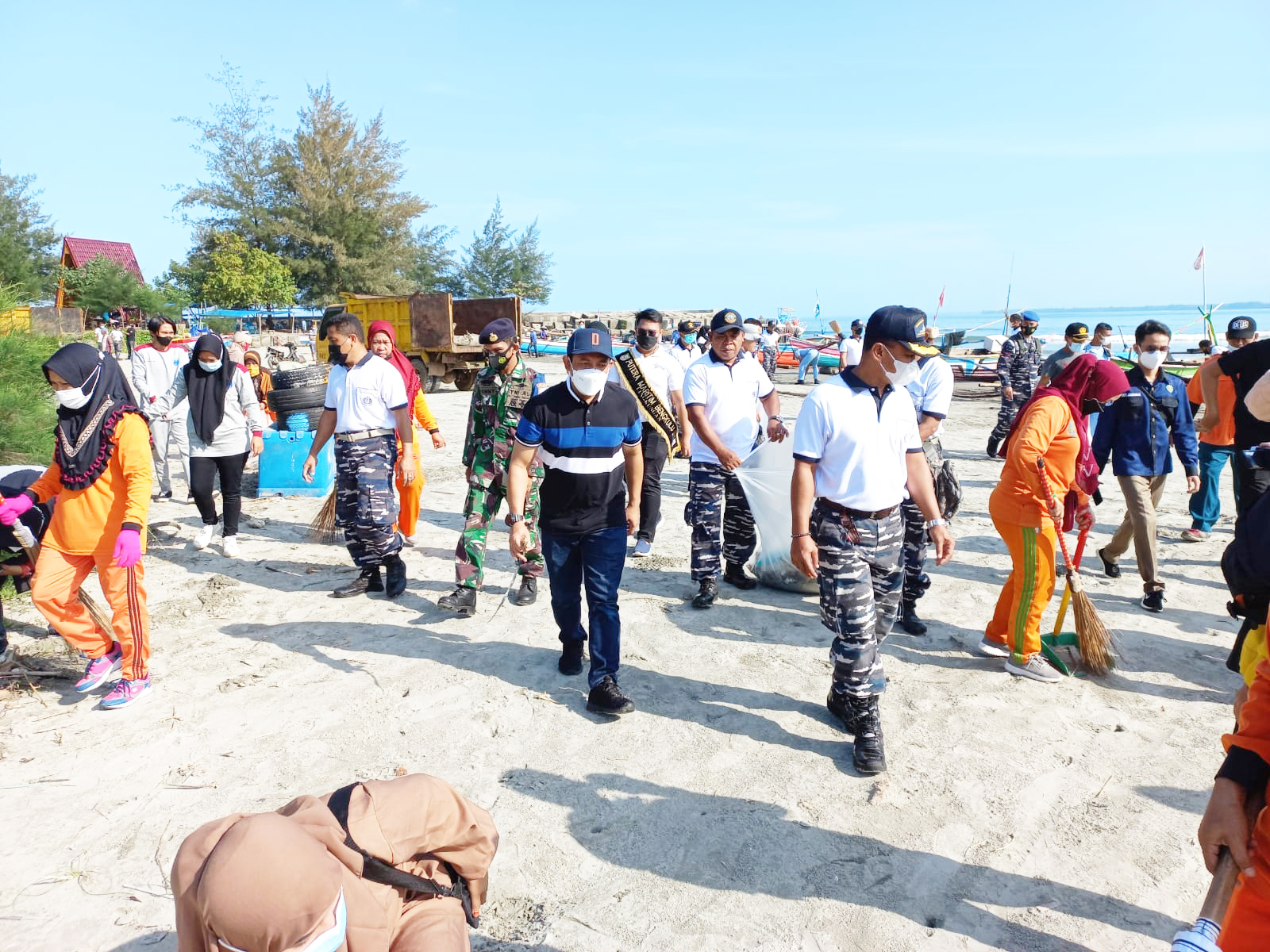 Lanal Bengkulu Gelar Kegiatan Bakti Sosial