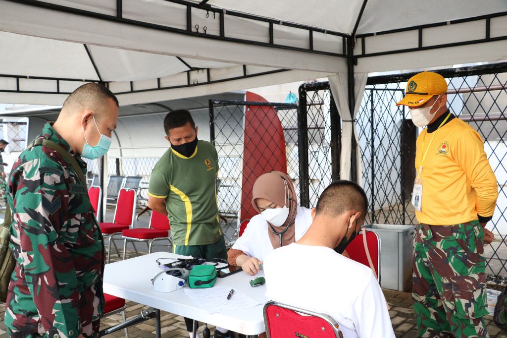 Danrem 041/Gamas Pantau Uji Jasmani Calon Bintara TNI AD Bengkulu