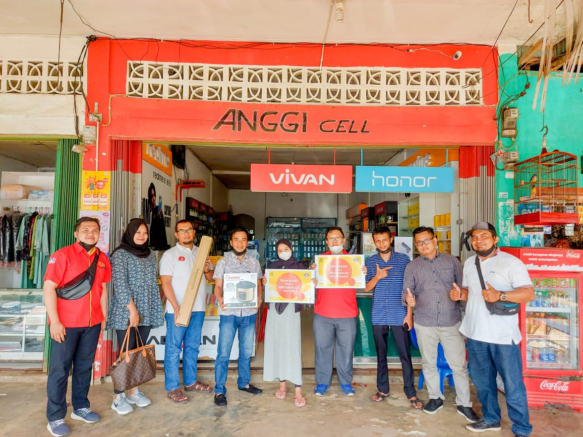 Indosat Ooredoo Bengkulu Serahkan Hadiah