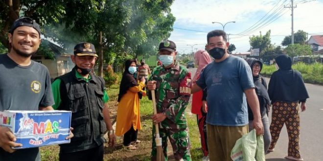 Bersama Masyarakat, DLH Kota Wujudkan Merdeka Sampah