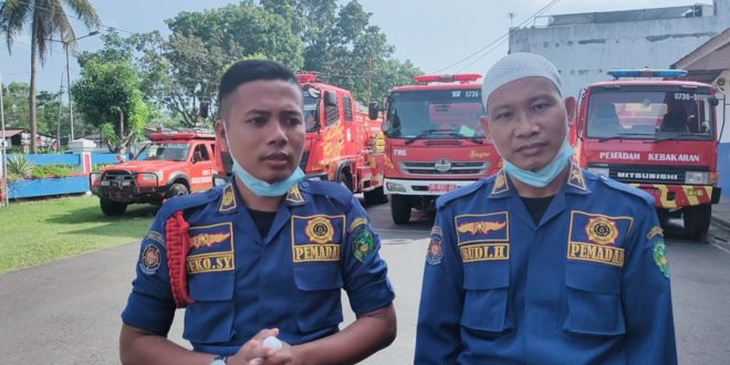 Salawat Pembawa Berkah, Helmi Hasan Pembawa Kebahagiaan