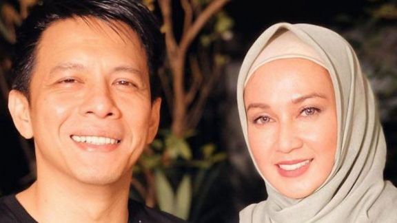 Ini Kata Dina Lorenza Soal Hubungannya dengan Ariel NOAH