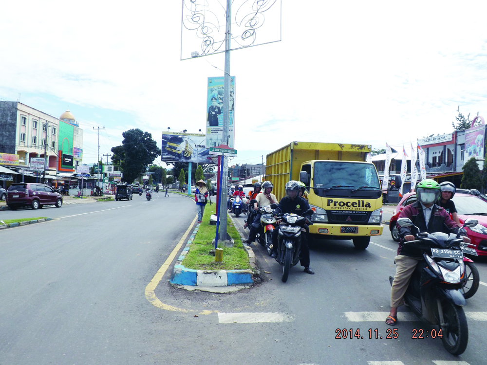 Ini Dia Orang Bengkulu Yang Tersangkut Namanya di Jalan (13)