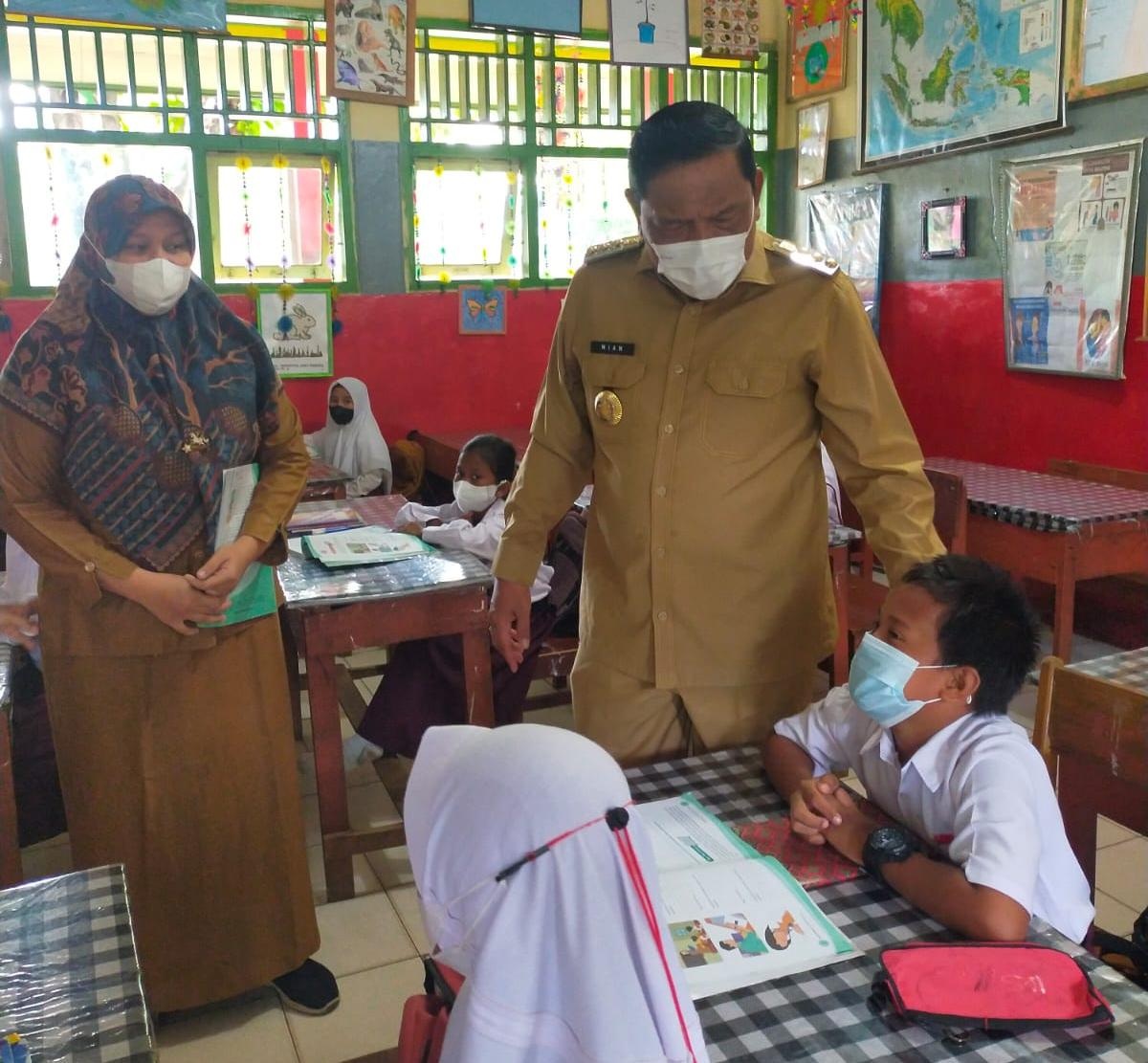 Bupati Bengkulu Utara  Lakukan Sidak ke  Sekolah