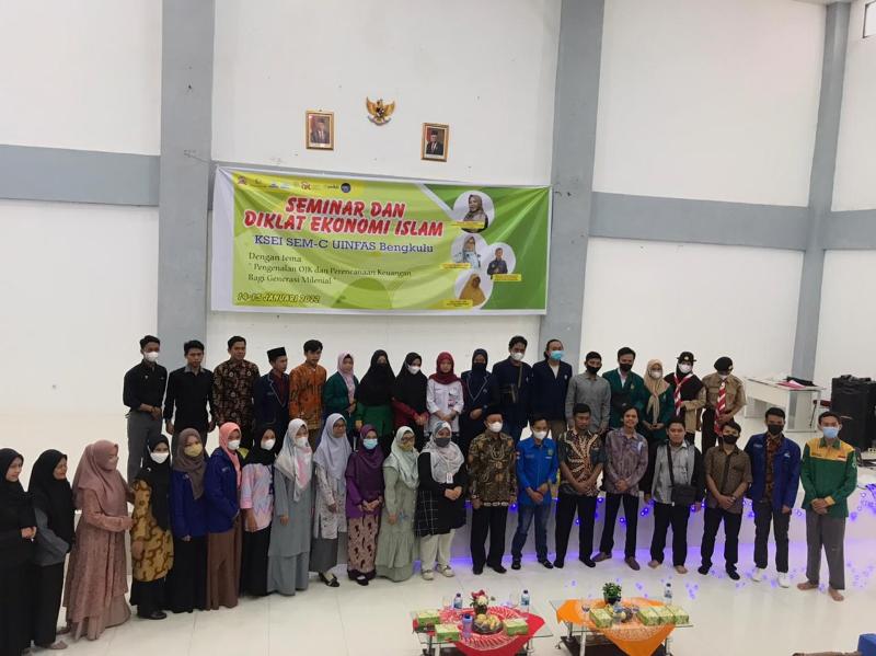 KSEI SEM-C UIN FAS Adakan  Seminar dan Diklat Ekonomi Islam