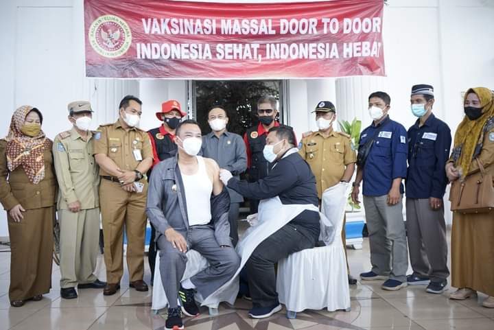 Wabup Kepahiang dan Ketua DPRD Jadi Sasaran Pertama Vaksinasi