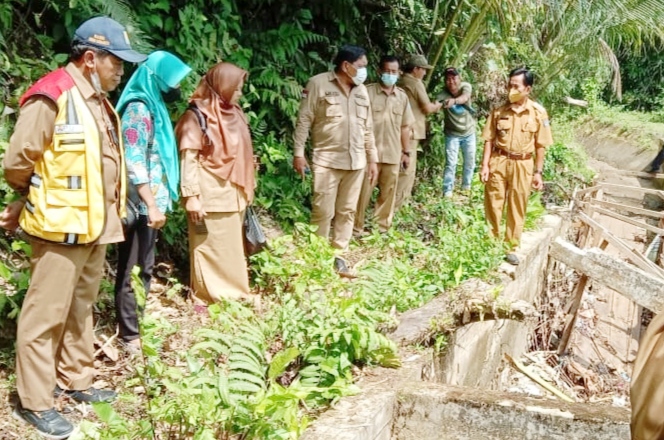 Setelah Dicek Bupati Mian, Irigasi Jebol Segera Diperbaiki