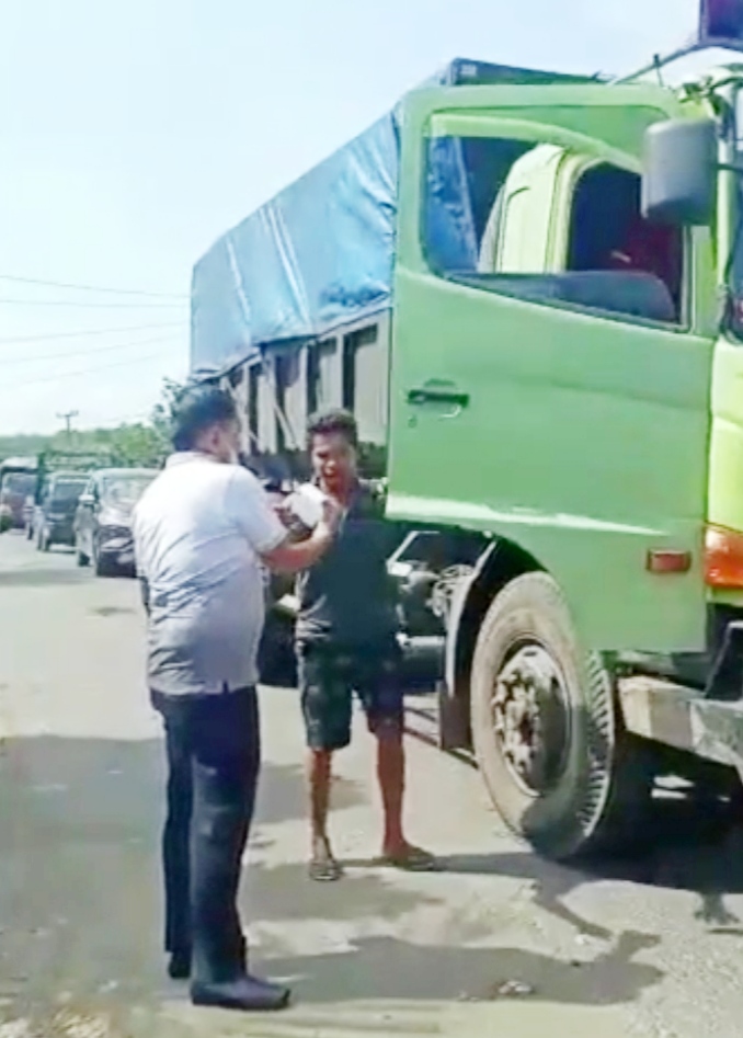 Bupati Mian Stop Truk Batu Bara,  Boleh Lewat Kapasitas 8 Ton