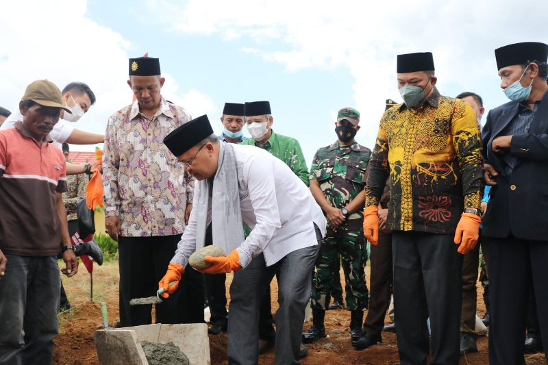 Gubernur Bengkulu Letakkan Batu Pertama Gedung  Muhammadiyah  di Seluma