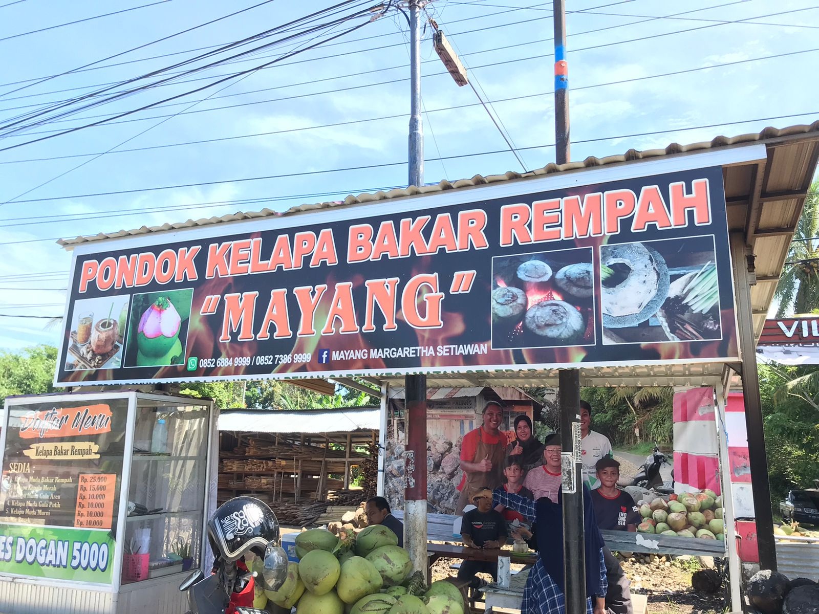 Kata Bang Ken, Kelapa Bakar Memang Bagus untuk Kesehatan