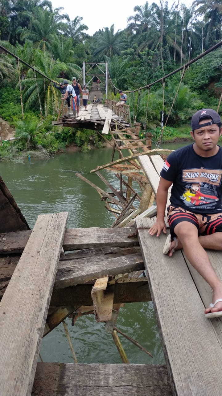 Ini Penyebab Jembatan Gantung Desa Pondok Lunang Jebol