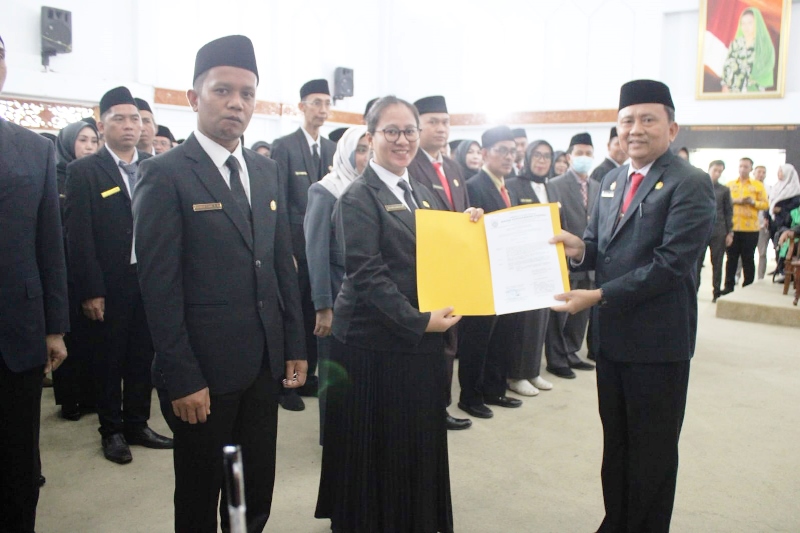 227 ASN Pemprov Dilantik,  Sekda Hamka Minta Tidak Terlibat Politik Praktis 