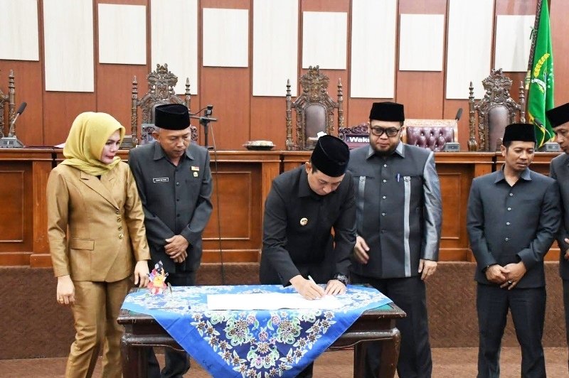  Rp 8 Miliar Lebih Anggaran  Perubahan APBD Kota Bengkulu 2025 Digunakan Untuk  Jalan dan Drainase