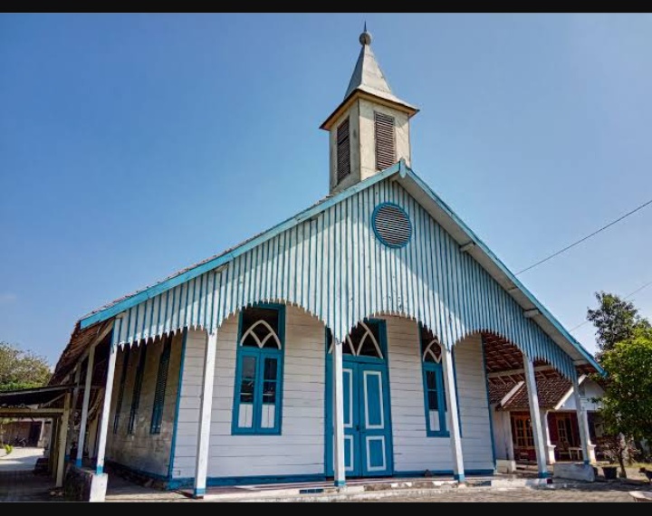 Gereja Unik Dibangun Tanpa Paku, Ada di Jawa Tengah Indonesia 