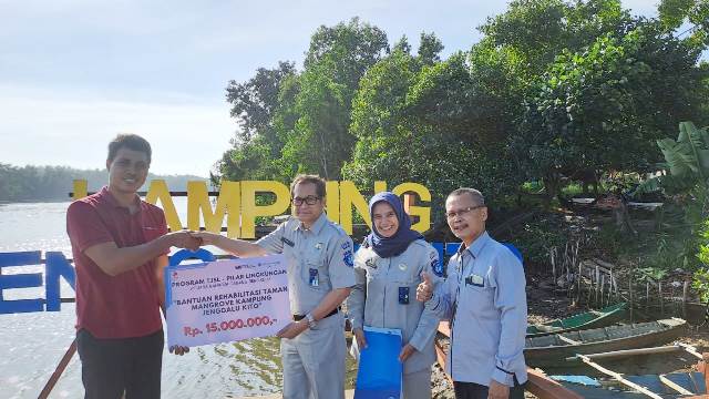 Jasa Raharja Lestari Lingkungan dengan Kegiatan Penanaman Mangrove Bersama Lestari Alam laut Untuk Negeri