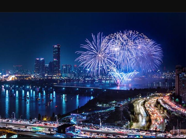 Mau Rayakan Pergantian Tahun di Korea Selatan? yuk Cari Tahu Tradisi Korsel Saat Tahun Baru