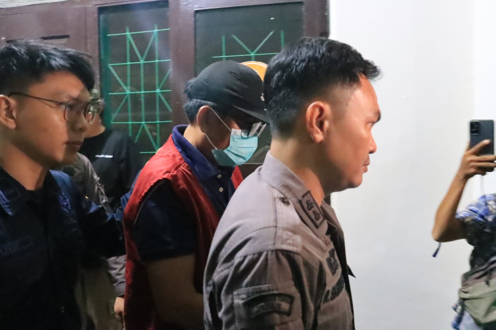 Joni Haryadi CS Ditahan Jaksa Terkait Kasus Dugaan Korupsi Pembangunan Labkesda Bengkulu