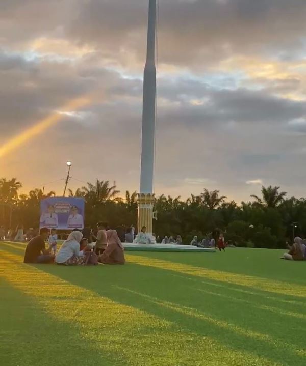 Lapangan Gedung Merah Putih Bengkulu Kini Jadi Destinasi Favorit Keluarga