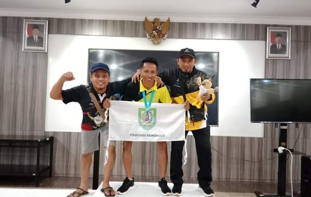 Atlet Porwanas Bengkulu Peraih Medali Bakal Jajal Kompetisi Triathlon UNIB