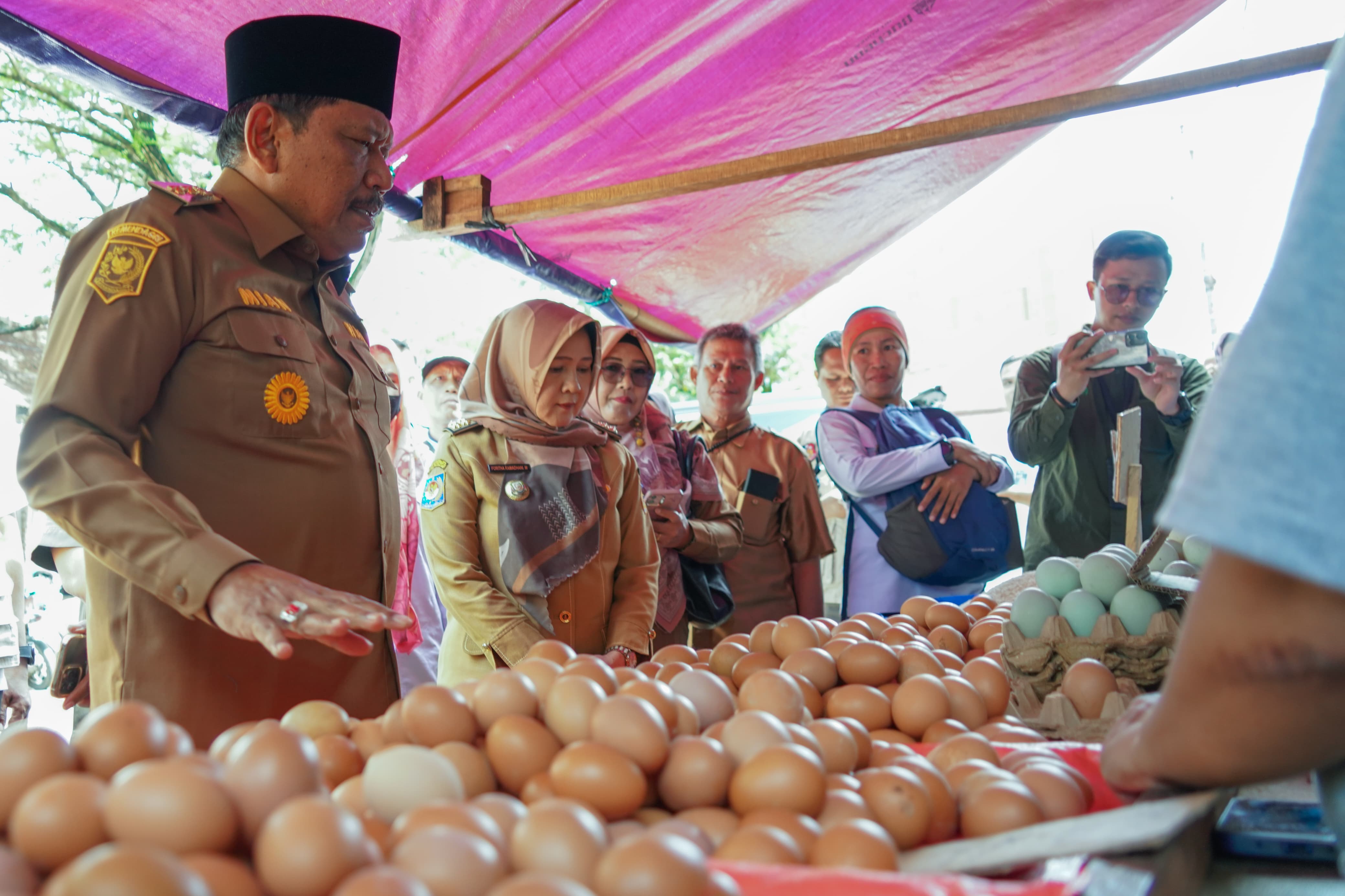 Wagub Bengkulu Pantau Harga Bahan Pokok Jelang Ramadhan 1446 H, Cabai Merah Alami Kenaikan