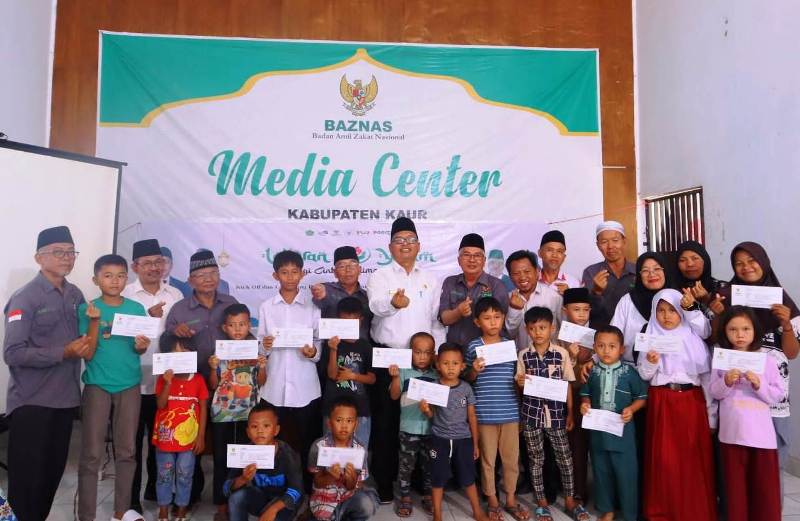 Kementerian Agama Kaur Bagikan Bantuan Untuk Anak Yatim dan Fakir Miskin, Lebaran Yatim 2024